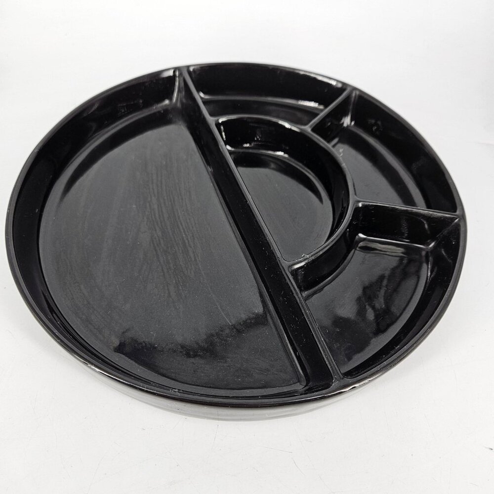 Crate and Barrel 5-Section Round Divided Serving Platter Appetizer Tray Chip Dip
